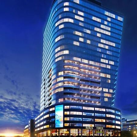 Hanza Tower Resort 24 Pool & Jacuzzi * Szczecin